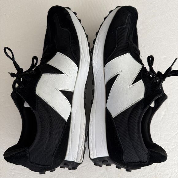 Size 15 - New Balance 327 Black Low-Cut Men's Sneakers MS327CBW - Picture 6 of 9